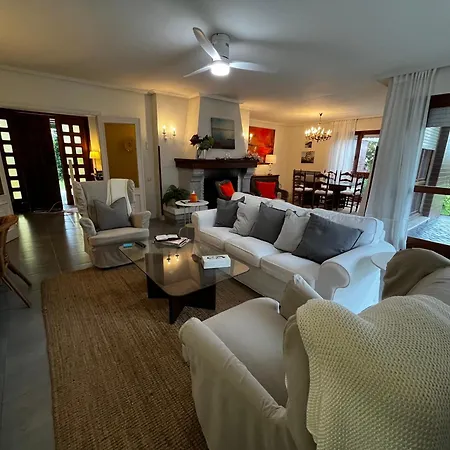 Contra Marea * El Pito